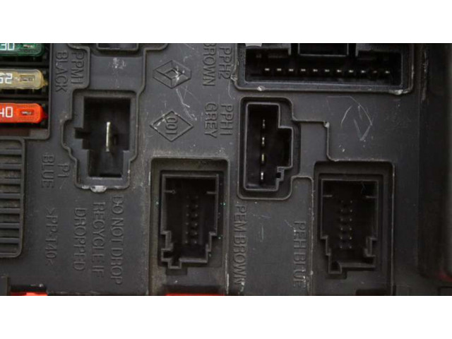 Ручка стеклоочистителей 8200306032C, 8200306032C Renault Scenic I