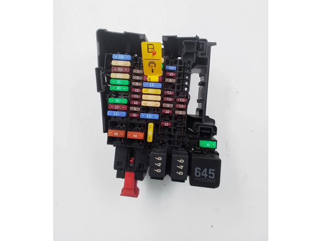 Pojistková skříňka 5WA937615, S57580 Volkswagen ID.4 2021