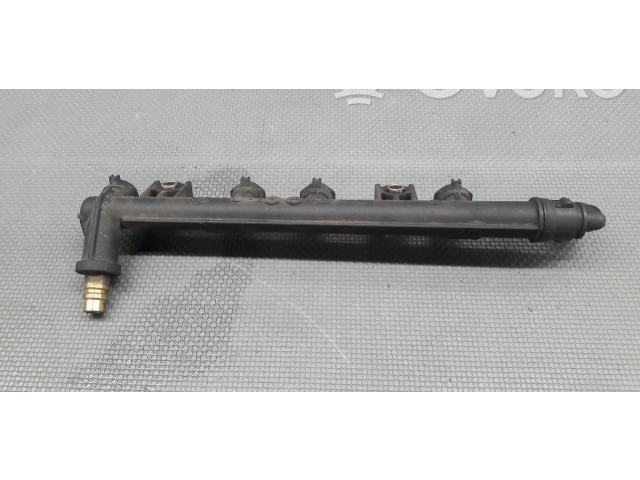 Vstřikovací lišta 3219018301 Fiat Punto (188)