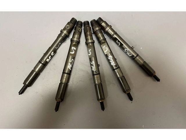 Форсунка 059130201D    Audi A6 S6 C5 4B   