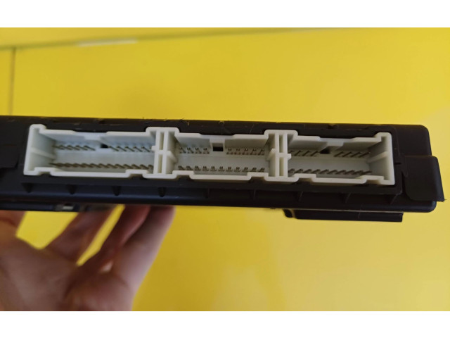 Блок управления 95400-1P720   KIA Venga