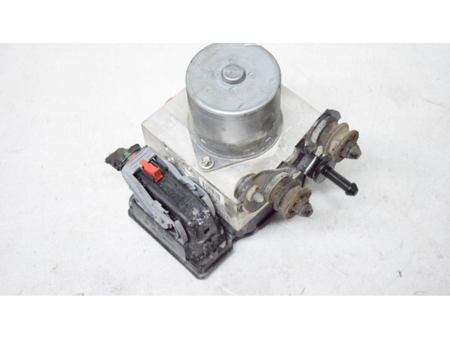 Блок управления АБС    Volkswagen PASSAT B7