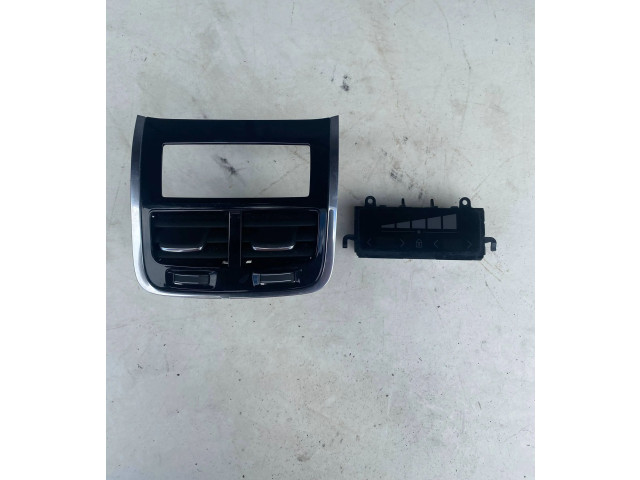 Блок управления кондиционера воздуха / климата/ печки (в салоне)     31674024, T17380227701    Volvo XC90 