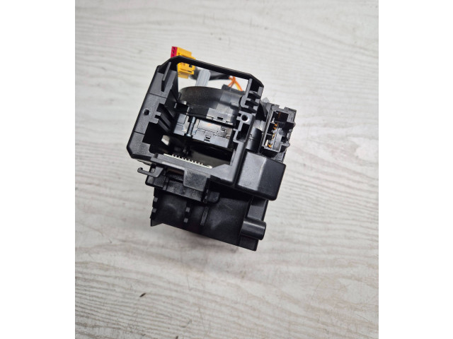 Подрулевой шлейф SRS 31313818, 8200477AACH   Volvo V70