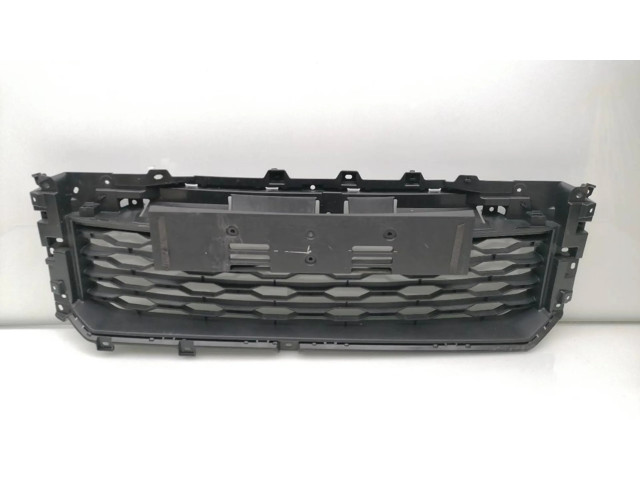 Передняя решётка Mitsubishi L200 2006-2014 года 6402A534