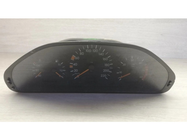 Přístrojová deska Mercedes-Benz C W202 1993 2025402148