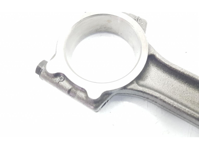 Шатун  7701475074    Dacia Dokker  1.5