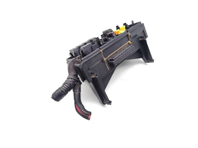 Блок предохранителей 04692073AB, 0000067104 Jeep Grand Cherokee (WK)