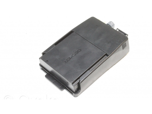 Радио/ проигрыватель CD/DVD / навигация