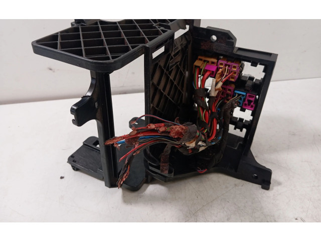   Pojistková skříňka 1K2971262   Volkswagen Tiguan 2008