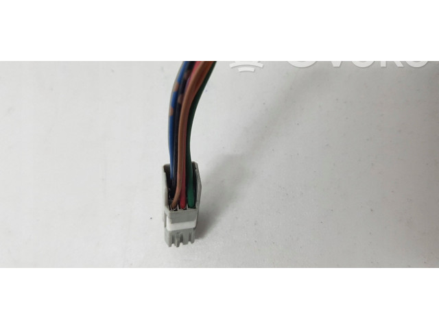 Зеркало электрическое Volvo V70 2000 - 2004 года