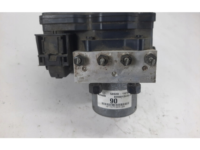 Jednotka ABS 589201W900 KIA Rio 2013