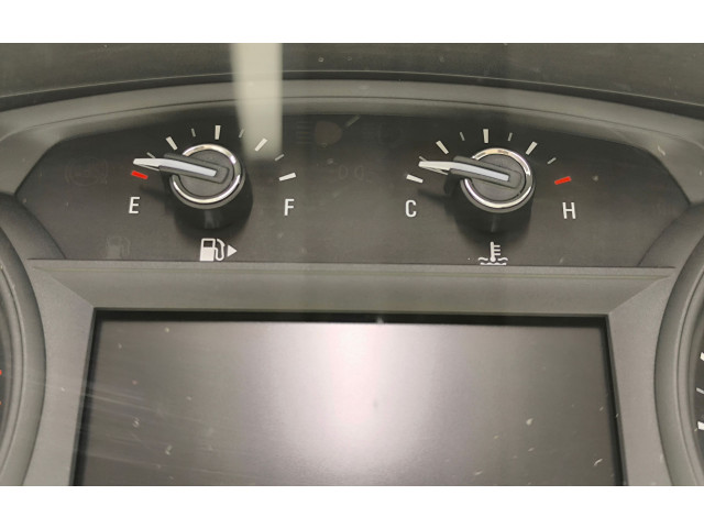 Панель приборов 42687899   Buick Encore I       