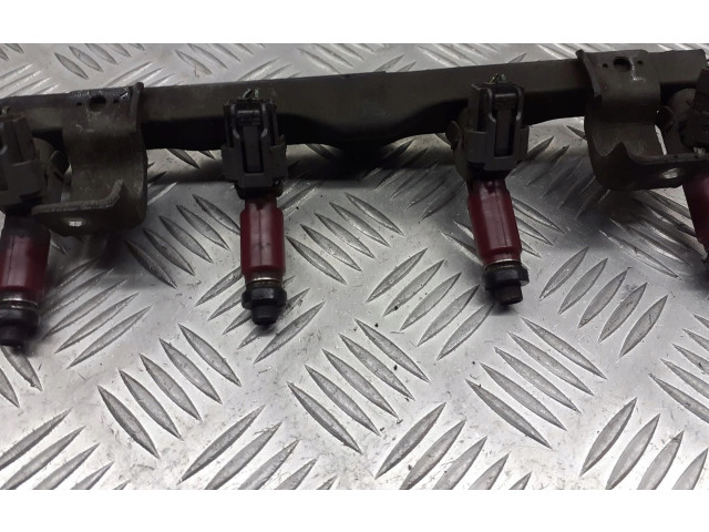 Vstřikovací lišta Mazda 3 I