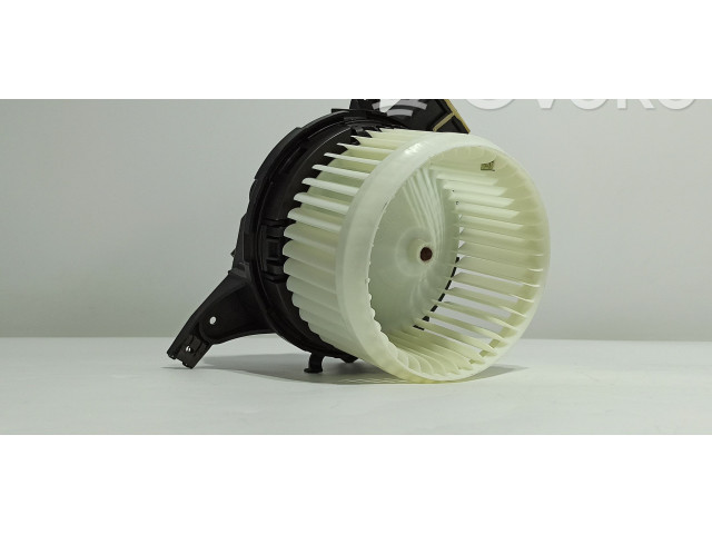 Вентилятор печки    77366895, 5R2230100   Fiat 500L