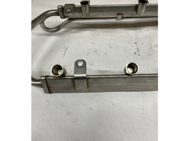 Топливная рампа BR3E9F797FA, BR3E9F797FA   Ford Mustang V  