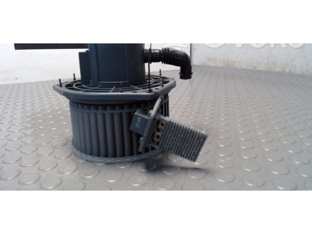 Вентилятор радиатора 96539676 Chevrolet Aveo