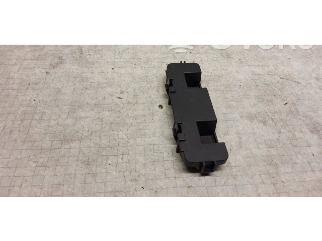 Pojistková skříňka 7H0907300A Volkswagen Transporter - Caravelle T5 2008