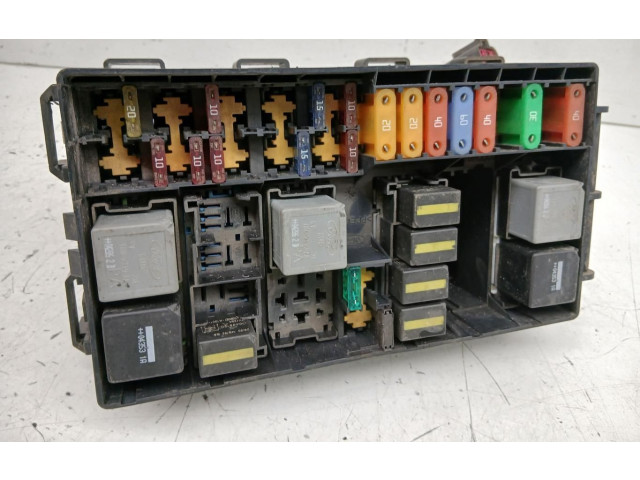 Блок предохранителей 98AG14A142AD   Ford Transit -  Tourneo Connect    