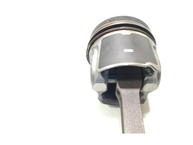  Поршень с шатуном  RFGK2Q6205BA, YMR6  Ford Transit Custom  