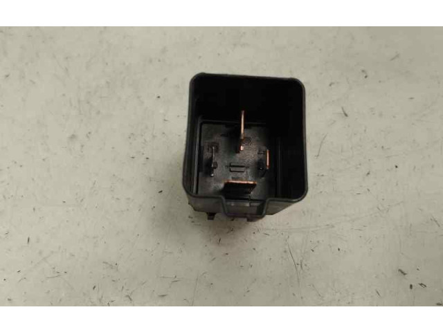 Блок предохранителей 3B0951253   Seat Ibiza IV (6J,6P)    