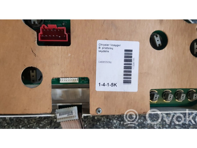 Přístrojová deska Chrysler Voyager 1997