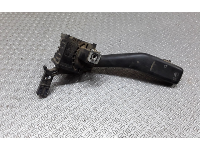 Ручка стеклоочистителей 1K0953519 Volkswagen Caddy