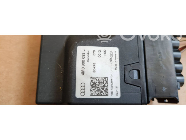 Блок управления 4M0906093L Audi S5 F5