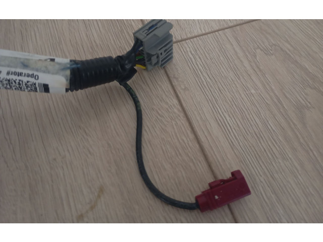 Zpětné zrcátko Tesla Model S 2018 104132100G