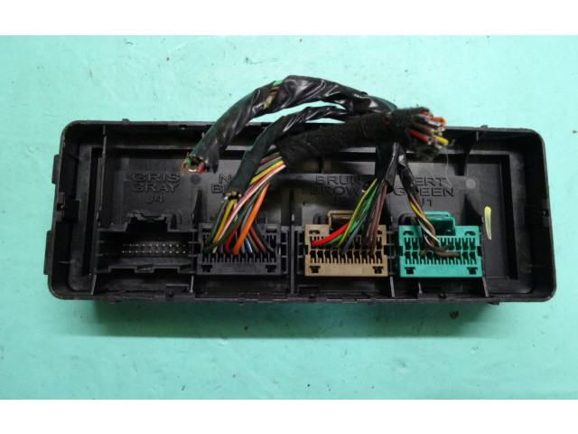 Блок управления 13582897   Chevrolet Cruze