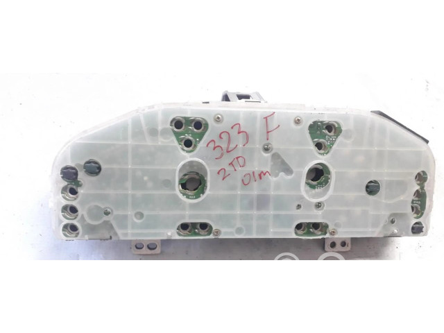 Přístrojová deska Mazda 323 F 2001