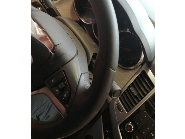 Volant Chevrolet Cruze 2009 95227506  