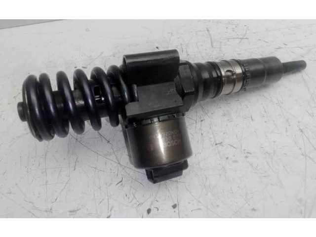 Форсунка Skoda Octavia Mk2 (1Z) BKD