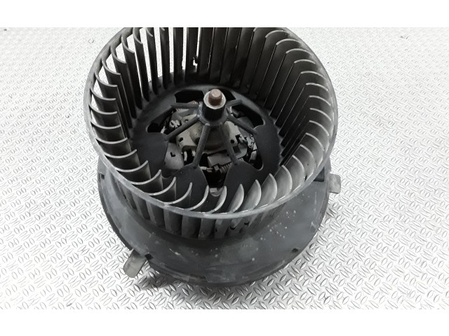 Вентилятор печки 1K1819015 Skoda Yeti (5L)