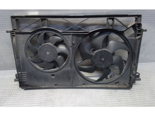 Вентилятор радиатора     214818795R, 93868359    Renault Trafic III (X82) 