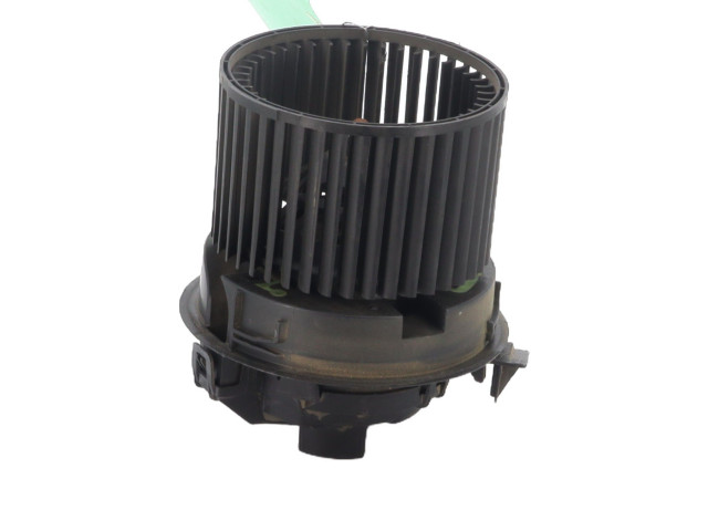 Вентилятор печки 272107379R Dacia Sandero