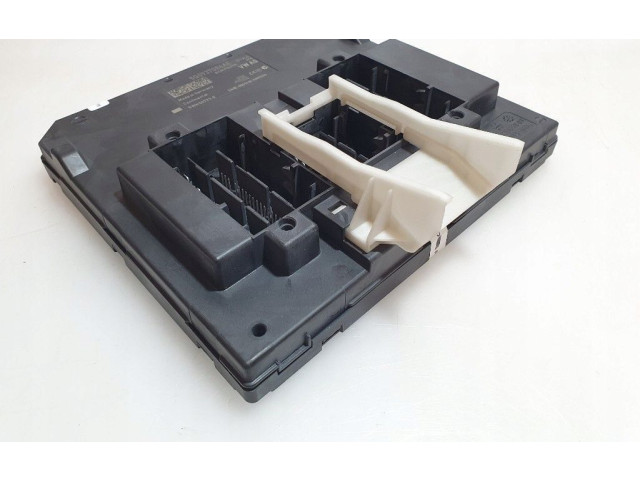 Блок комфорта Volkswagen Golf VII