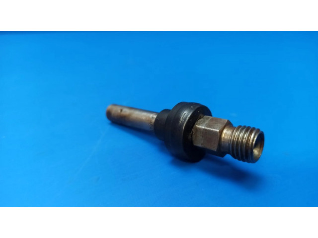 Vstřikovač 0437502010 Mercedes-Benz S W126 pro benzínový motor 2.8