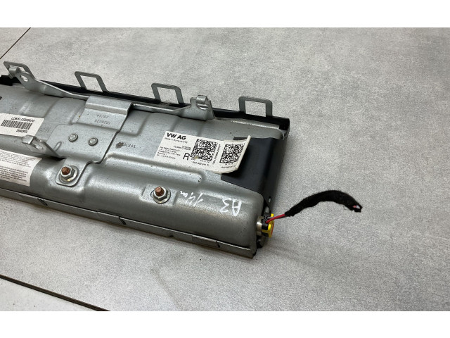 Подушка безопасности для колен 8V2880841C Audi A3 S3 8V