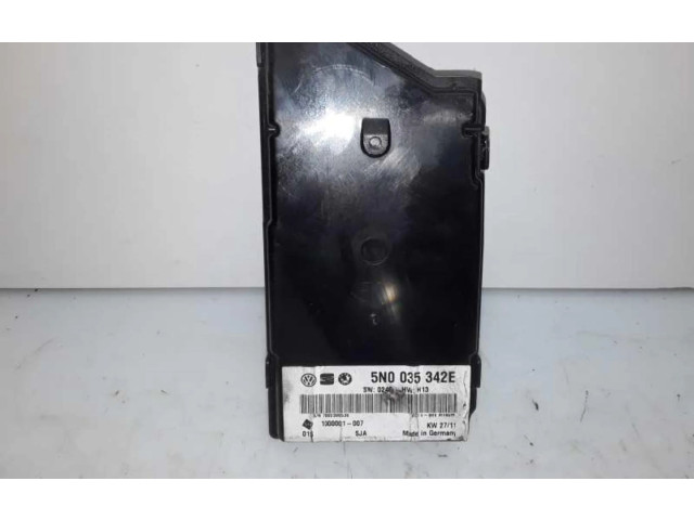 Řídící jednotka 5N0035342E Volkswagen Beetle A5