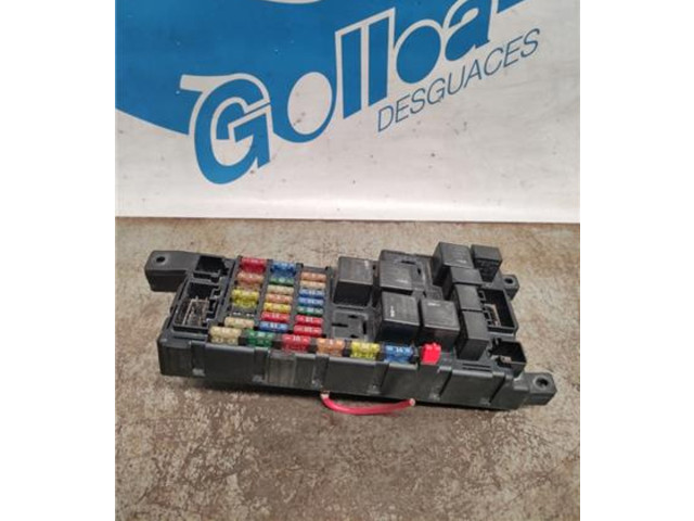 Блок предохранителей 518787205, 518787205 Volvo S60