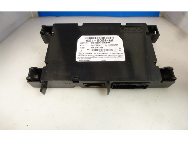 Топливная рампа 31210080, 30788628   Volvo S80   для двигателя B5254T6