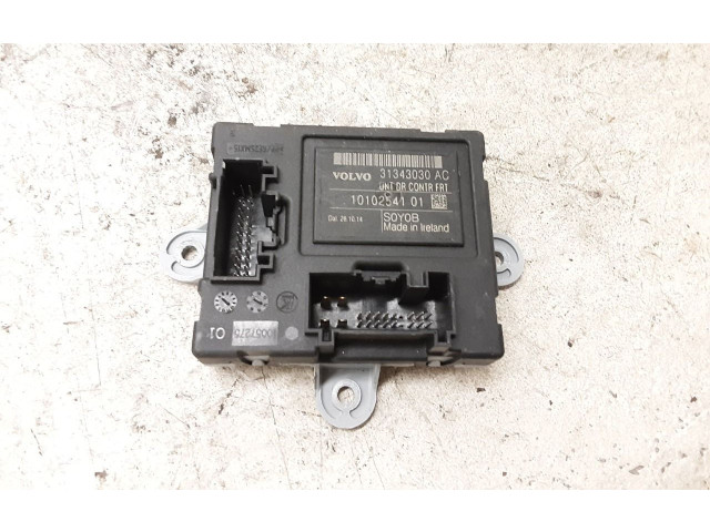 Поршень Блок управления дверью D4204T5 31343030 Volvo V70