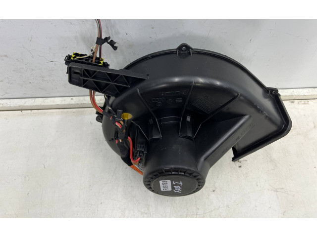 Вентилятор печки    6q1820015c   Skoda Fabia Mk1 (6Y)