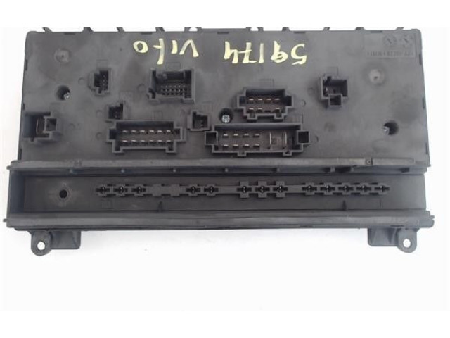 Pojistková skříňka Řídící jednotka BSM a6395450401 Mercedes-Benz Vito Viano W639 2005