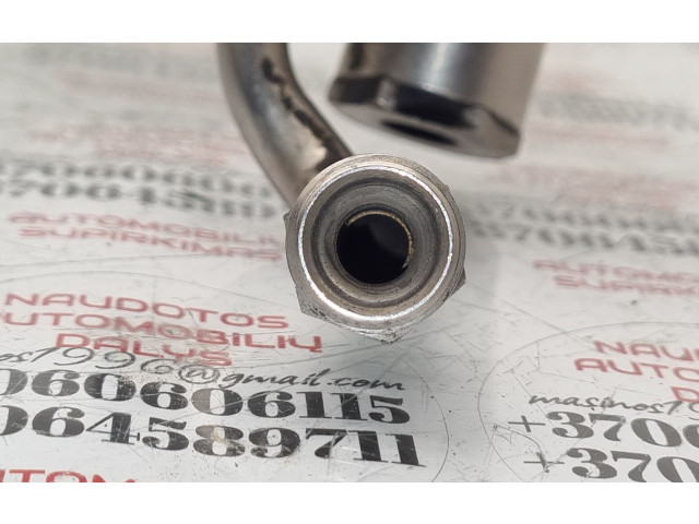 Vstřikovací lišta 03H133316A Audi Q7 4L