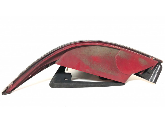 Задний фонарь левый сзади 6S7113405A Ford Mondeo Mk III 2000-2007 года