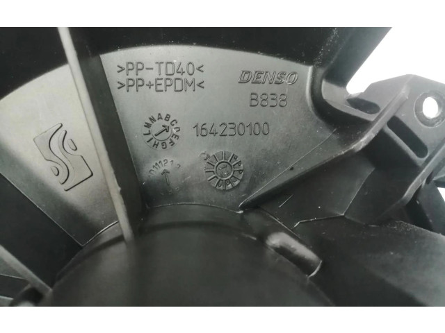 Вентилятор печки    77364956, 77364956   Fiat Punto (199)
