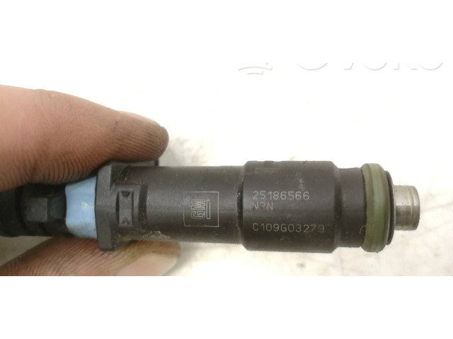 Форсунка 25186566, C109G03279 Chevrolet Spark