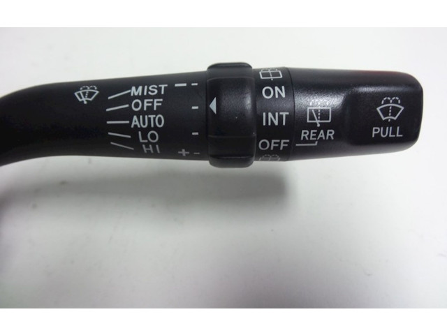 Переключатель дворников 8465205170, 173821 Toyota Corolla Verso AR10